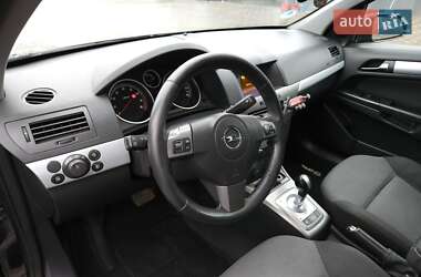 Универсал Opel Astra 2005 в Диканьке