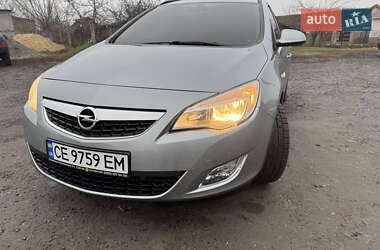Универсал Opel Astra 2011 в 