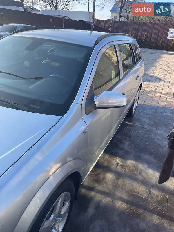 Універсал Opel Astra 2008 в Бучачі