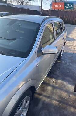 Универсал Opel Astra 2008 в 