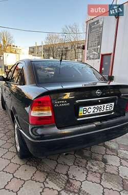 Седан Opel Astra 2008 в Львове