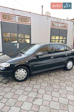 Седан Opel Astra 2008 в Львове