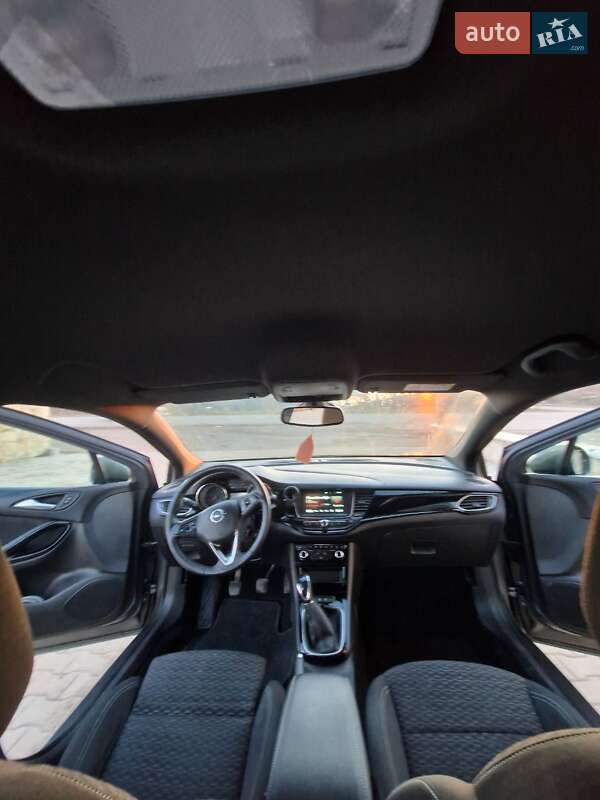 Хэтчбек Opel Astra 2019 в Черновцах