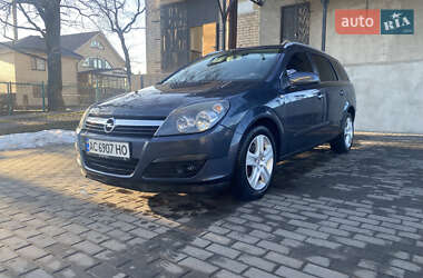 Универсал Opel Astra 2006 в 