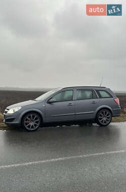 Универсал Opel Astra 2007 в 