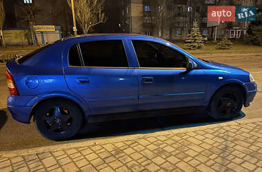 Хетчбек Opel Astra 1999 в 