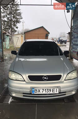 Седан Opel Astra 2006 в Шепетівці