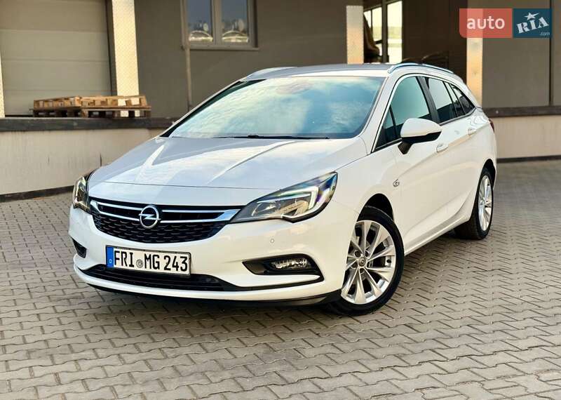 Универсал Opel Astra 2016 в Киеве