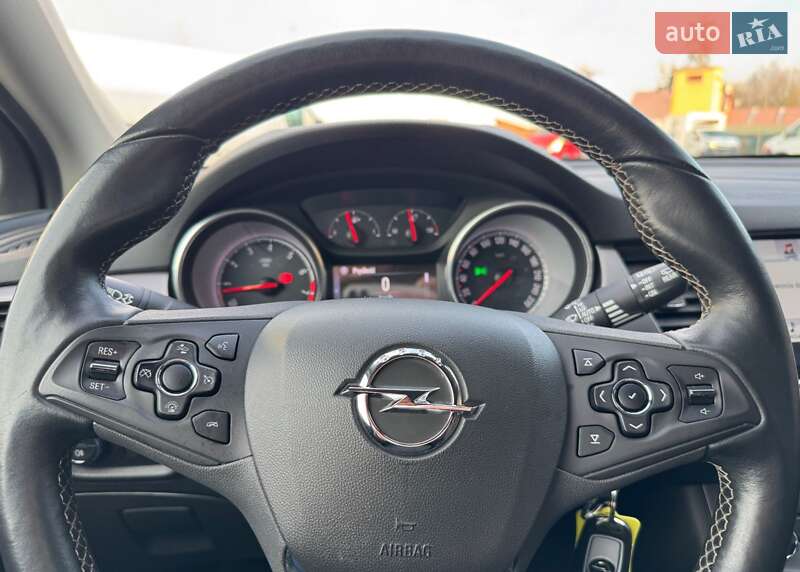 Универсал Opel Astra 2016 в Киеве