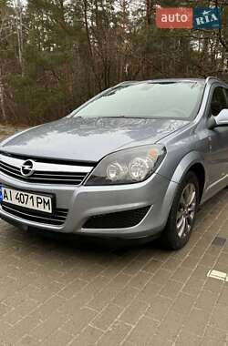 Універсал Opel Astra 2010 в Києві