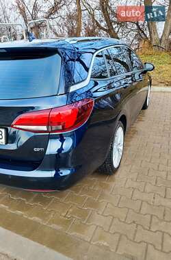 Универсал Opel Astra 2018 в 