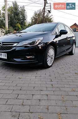 Универсал Opel Astra 2018 в 