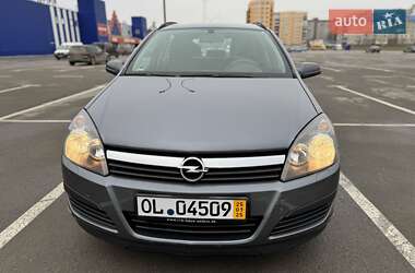 Універсал Opel Astra 2006 в Кам'янець-Подільському