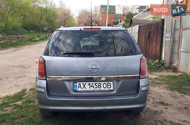 Універсал Opel Astra 2005 в Харкові