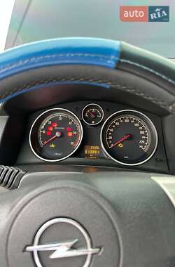 Универсал Opel Astra 2008 в 