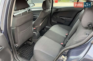 Хэтчбек Opel Astra 2009 в 