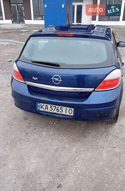 Хэтчбек Opel Astra 2006 в Киеве