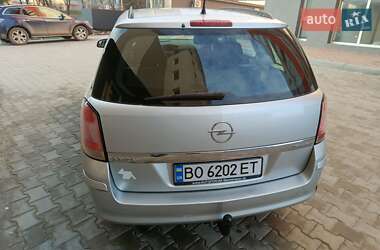 Универсал Opel Astra 2006 в 