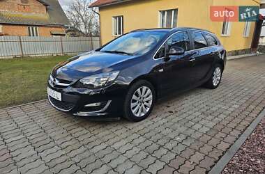 Універсал Opel Astra 2013 в Стрию