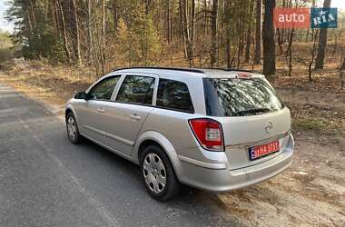 Универсал Opel Astra 2009 в 
