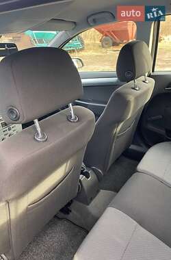 Универсал Opel Astra 2009 в 