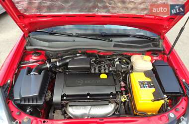 Универсал Opel Astra 2005 в 