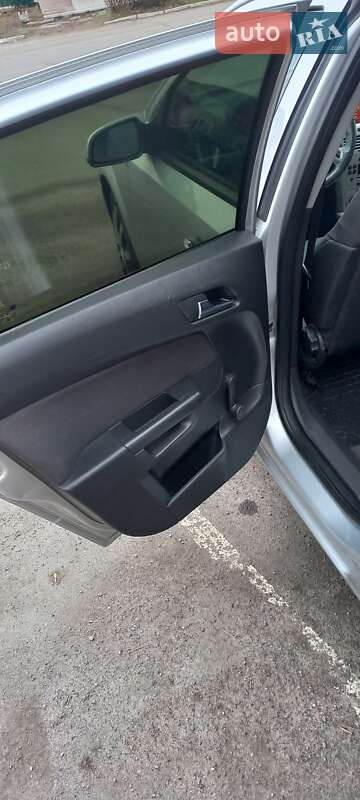 Универсал Opel Astra 2008 в Черкассах