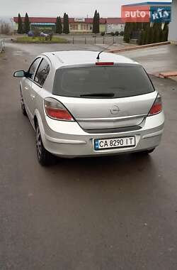 Универсал Opel Astra 2008 в 