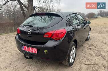 Хетчбек Opel Astra 2010 в Полтаві