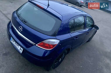 Хэтчбек Opel Astra 2005 в Бердичеве