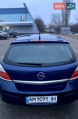 Хэтчбек Opel Astra 2005 в Бердичеве