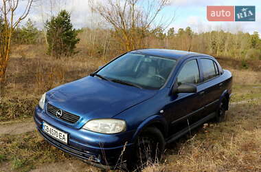 Хетчбек Opel Astra 2004 в Коропі