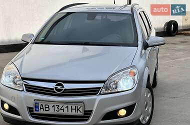 Універсал Opel Astra 2009 в Вінниці