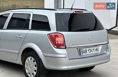 Універсал Opel Astra 2009 в Вінниці