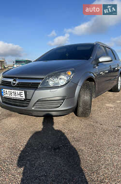 Универсал Opel Astra 2005 в Кропивницком