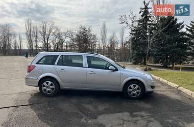 Универсал Opel Astra 2009 в 