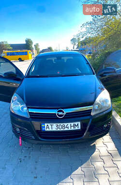 Хэтчбек Opel Astra 2006 в Коломые