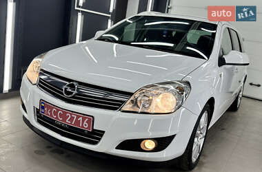 Универсал Opel Astra 2010 в Коломые