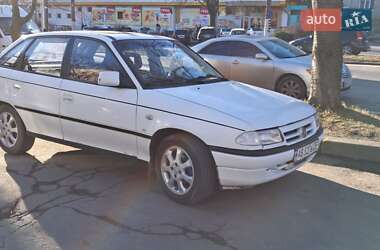 Хэтчбек Opel Astra 1993 в Виннице