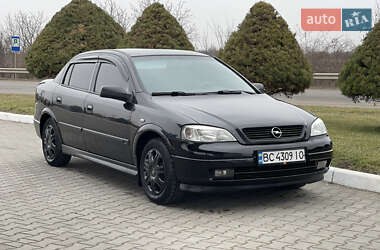 Седан Opel Astra 2007 в Жовкве