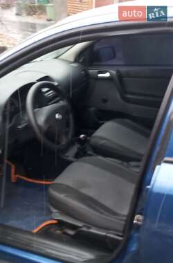 Седан Opel Astra 2007 в 