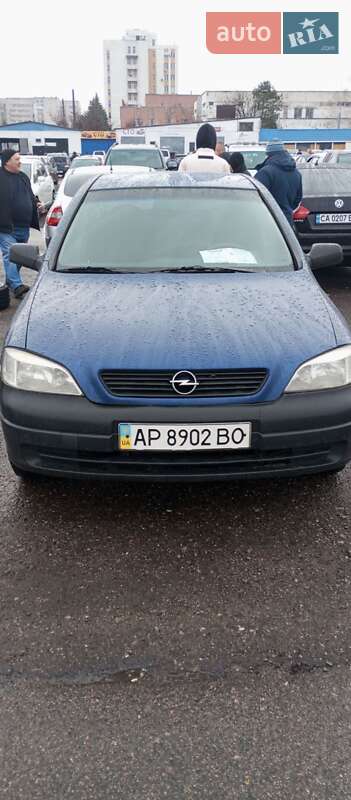 Седан Opel Astra 2007 в 