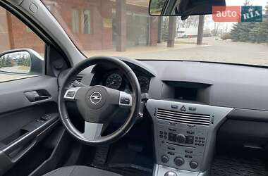 Универсал Opel Astra 2012 в Харькове