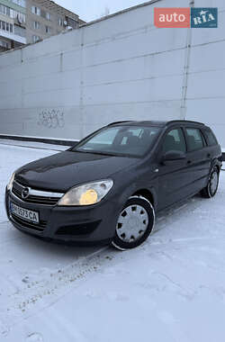 Універсал Opel Astra 2009 в Шостці