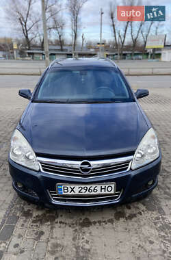 Універсал Opel Astra 2009 в Хмельницькому