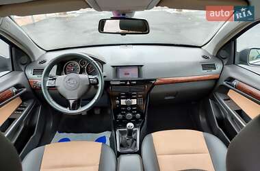 Универсал Opel Astra 2008 в Киеве