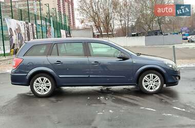 Универсал Opel Astra 2008 в Киеве