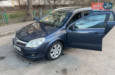 Универсал Opel Astra 2007 в Киеве