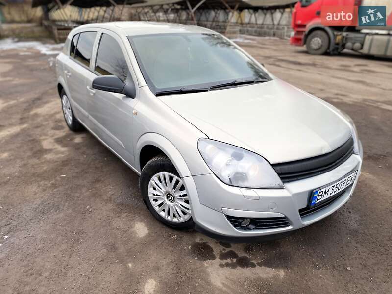 Хетчбек Opel Astra 2005 в Конотопі