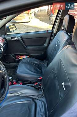 Универсал Opel Astra 1998 в 